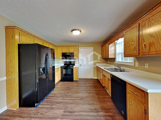 Foto del edificio - 1218 Olive Branch Rd