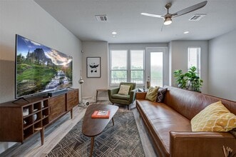 Building Photo - 18732 Centro Main St