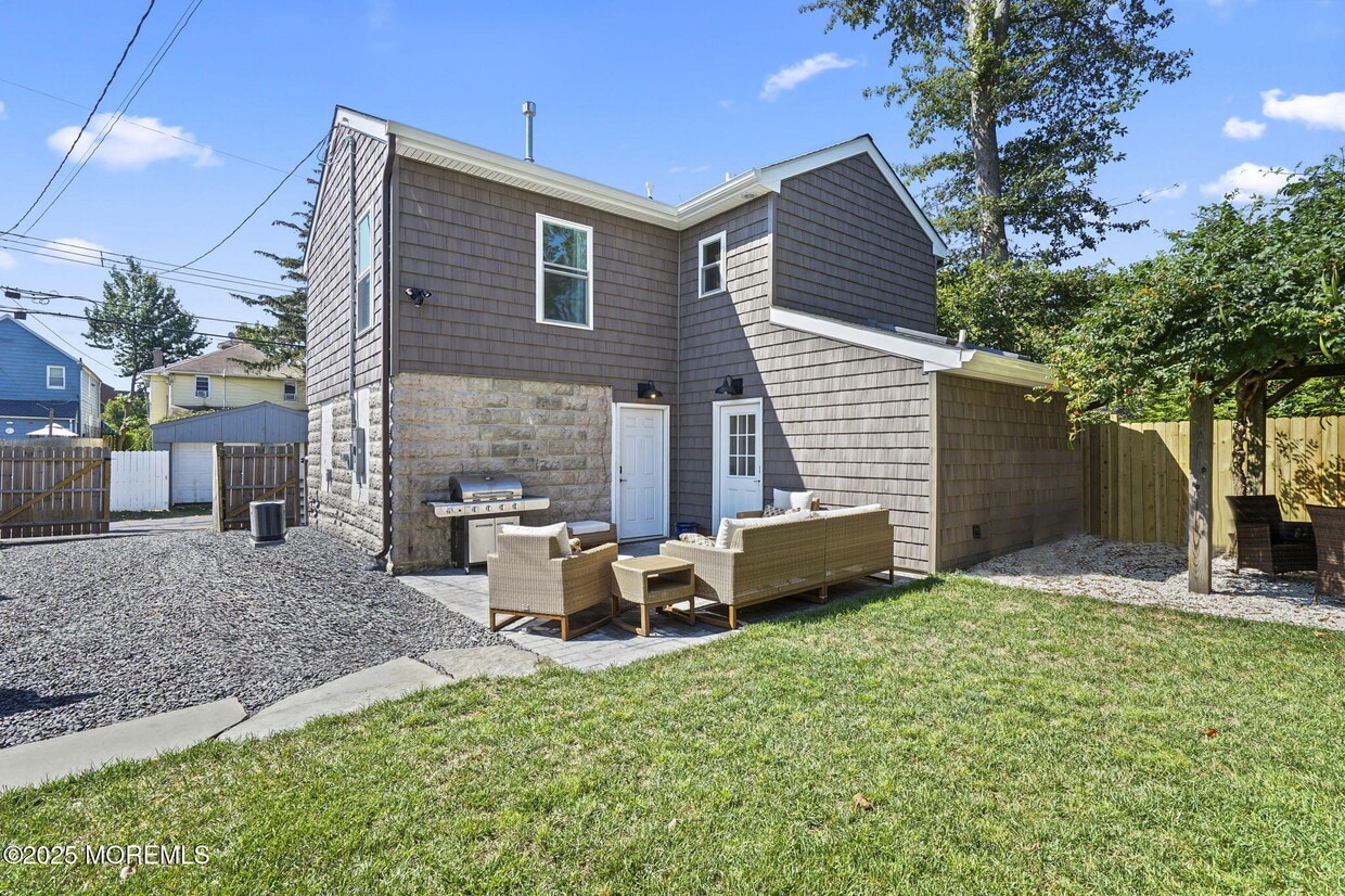 Foto principal - 1106 4th Ave