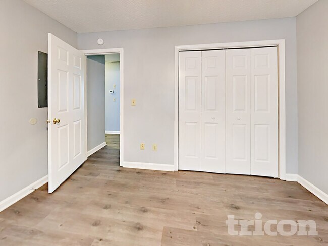 Building Photo - 233 Barger Cir