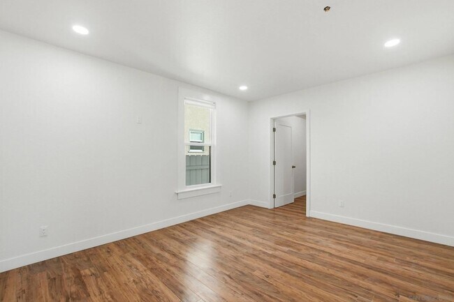 Foto del edificio - 312 Brookes Ave