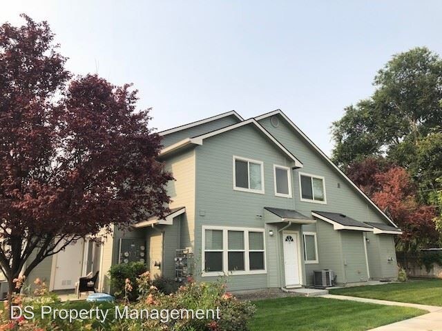 Foto principal - 1017 S Locust St