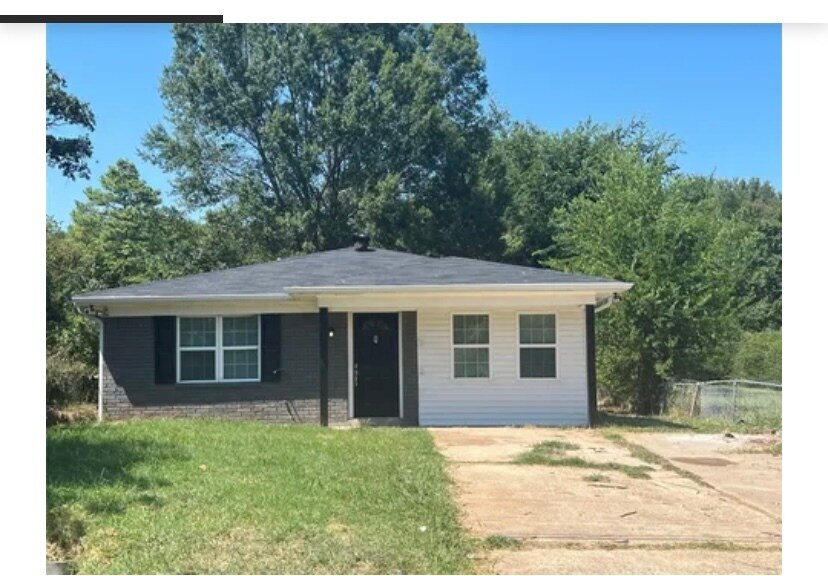 Primary Photo - 1764 Aline Ave