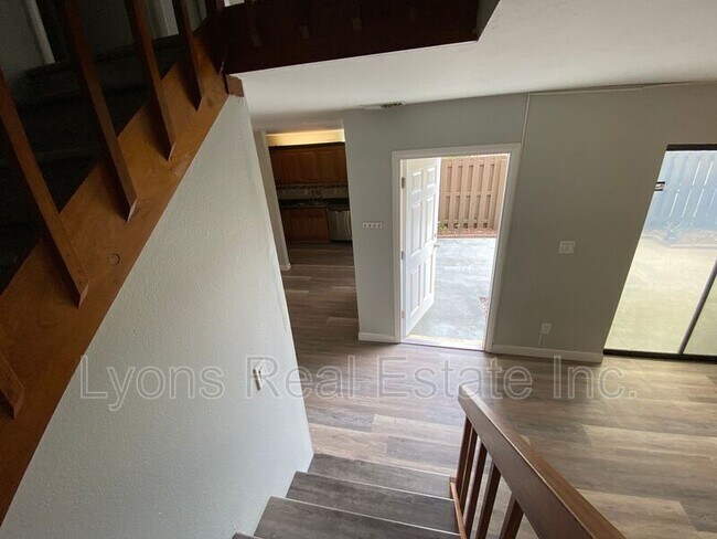 Foto del edificio - 1667 Park Meadows Dr