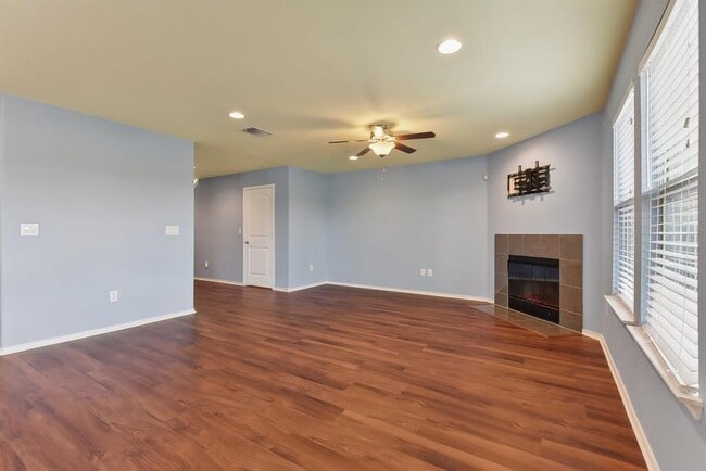 Building Photo - 11517 Kirkland Hill Path