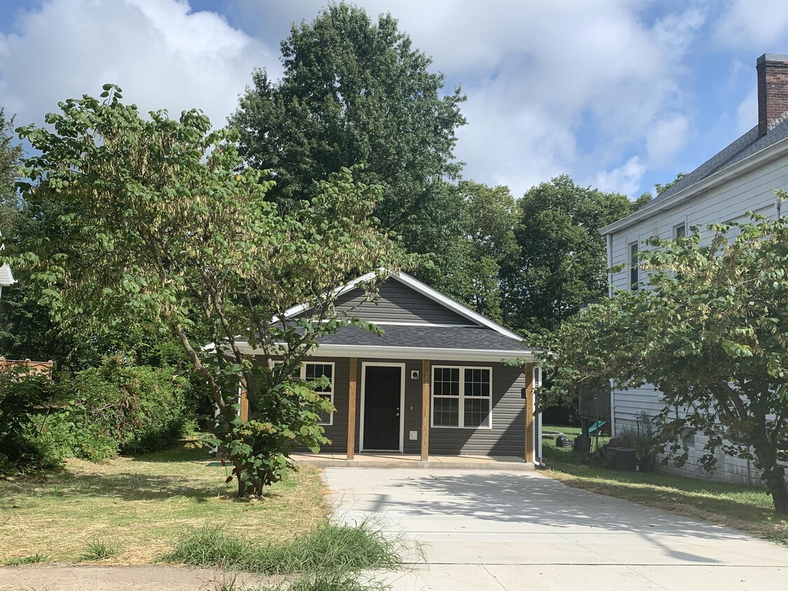 Primary Photo - 507 Gano Ave