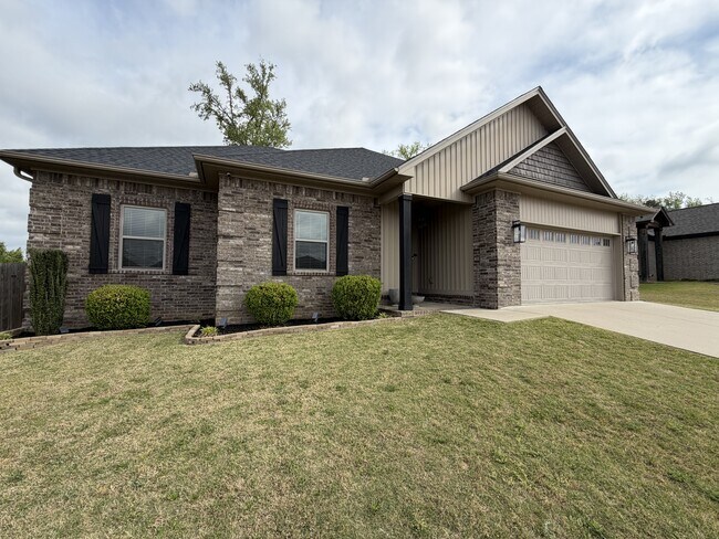 Foto del edificio - 787 Mango Loop