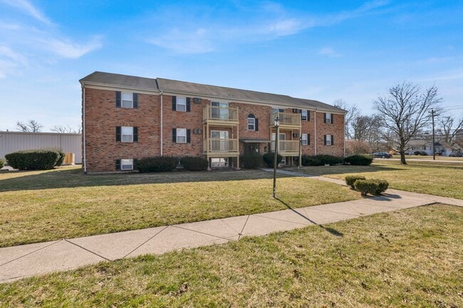 Building Photo - 930 Snider Rd