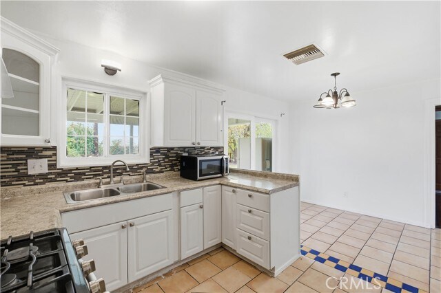 Foto del edificio - 3920 El Camino Dr