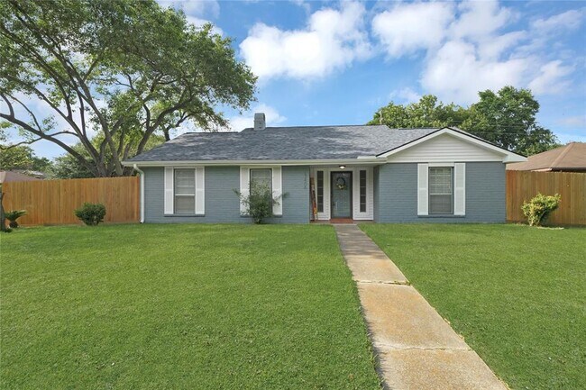 Building Photo - 13406 Cologne Dr