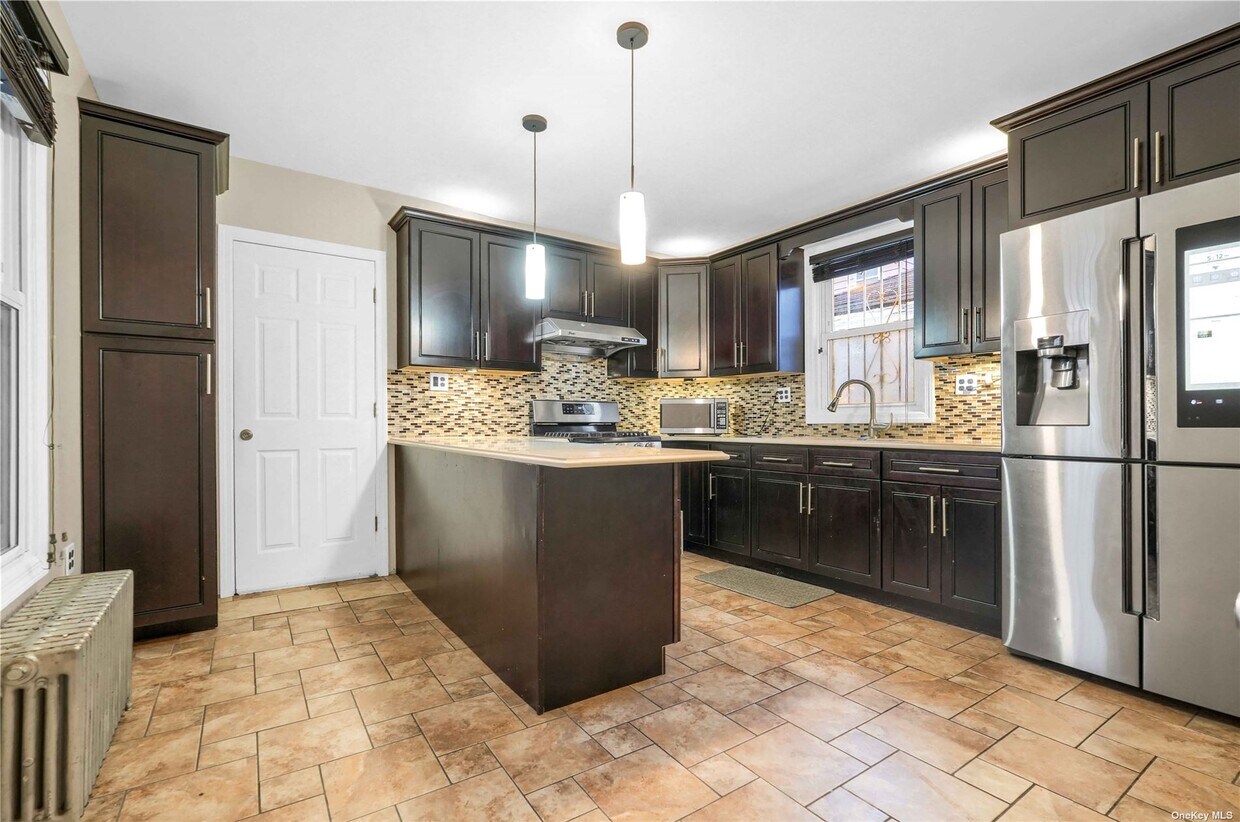 Foto principal - 75-09 91st Ave