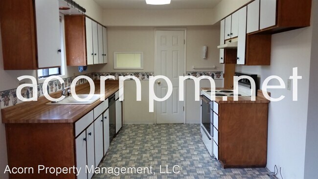 Foto del edificio - 3 br, 2 bath House - 848 W. 23rd Ave
