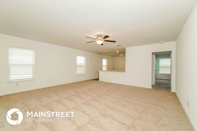 Building Photo - 4171 River Legacy