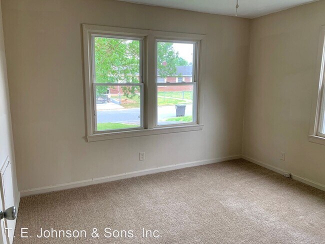 Building Photo - 3 br, 1 bath House - 1635 Vogler St.