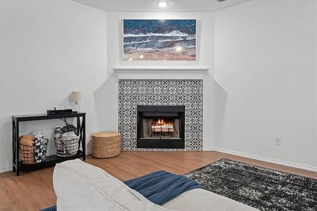 Building Photo - 10116 Revere Dr