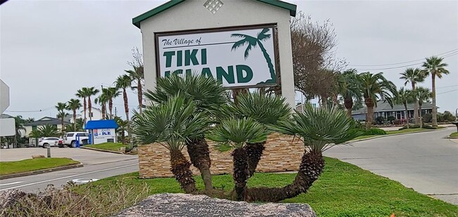 Foto del edificio - 500 Tiki Dr