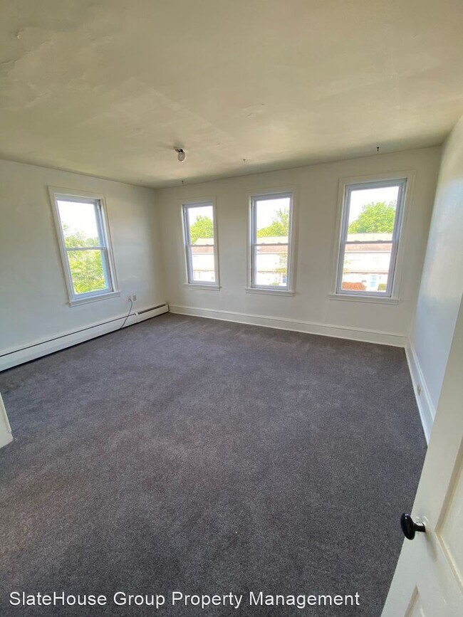 Building Photo - 3 br, 1.5 bath House - 208 Riders Way