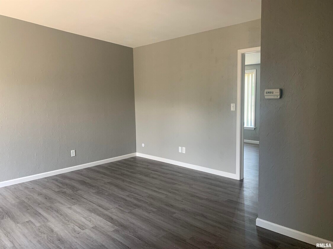 Foto principal - 6831 N Frostwood Pkwy