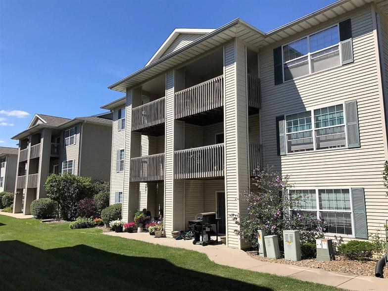 Foto principal - 50 Cherry Ct