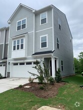Building Photo - 609 Tova Fls Dr