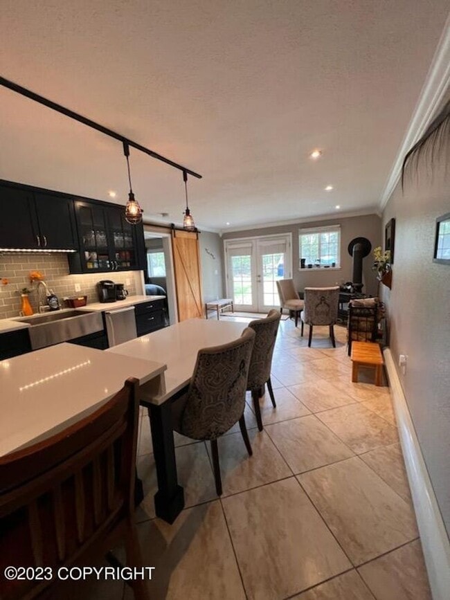 Building Photo - Furnished Executive Property In South Anchorage!