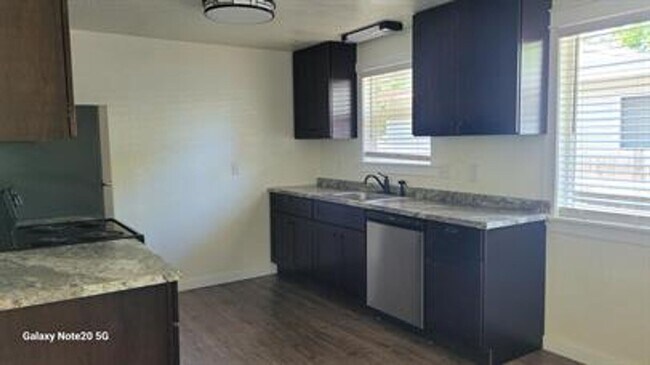 Foto del edificio - 1217 S Juniper St