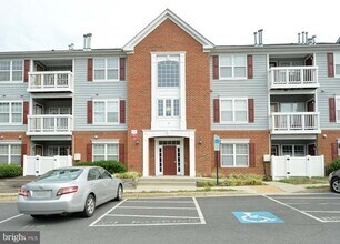 Building Photo - 511 Constellation Sq SE