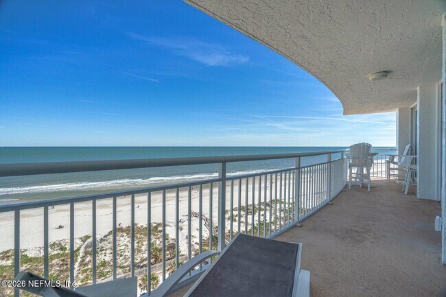Building Photo - 1601 Ocean Dr S