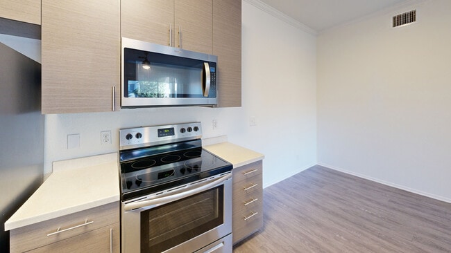 Interior Photo - Windemere at Sycamore Highlands