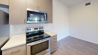 Interior Photo - Windemere at Sycamore Highlands