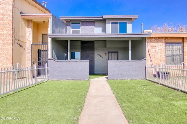 Building Photo - 6001 Morning Glory Cir