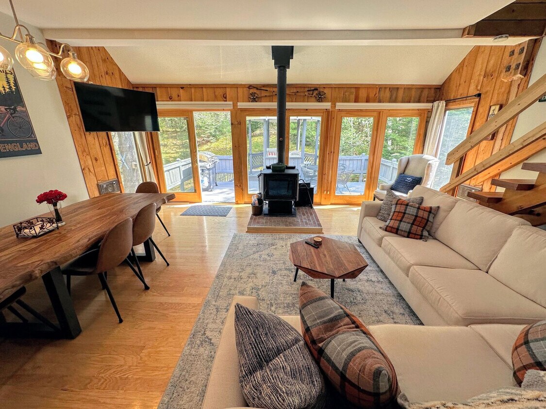 Foto principal - 43 Twin View Dr