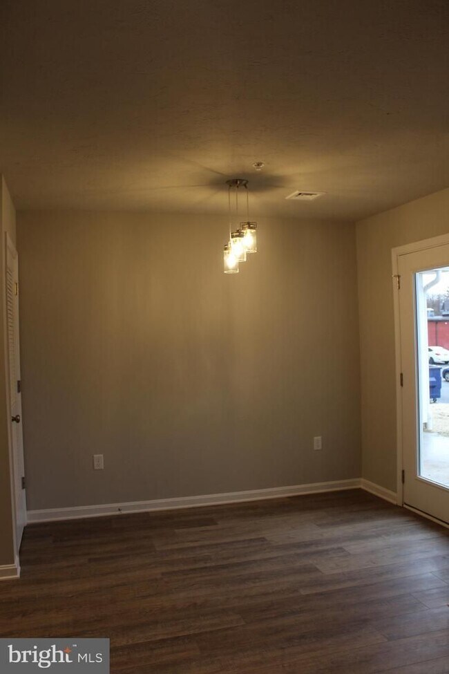 Foto del edificio - Energy Efficient Home - Save Money