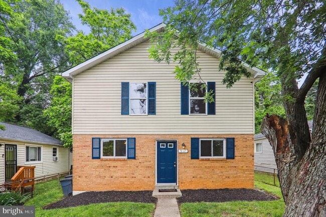 Building Photo - 517 Carmody Hills Dr