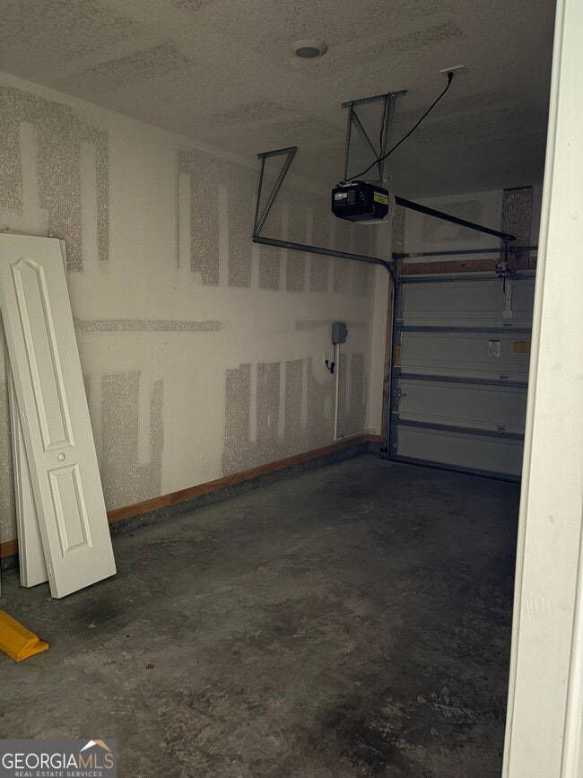 Building Photo - 152 Deep Bay Cir