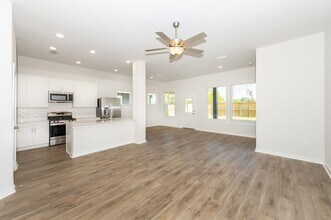 Building Photo - 16835 Solomons Plume Ln