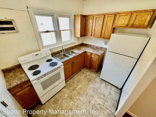 Foto del edificio - 4 br, 1.5 bath House - 914 S. Hall St.