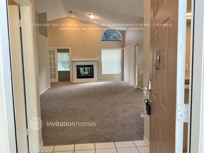 Foto del edificio - 1018 Henson Ct