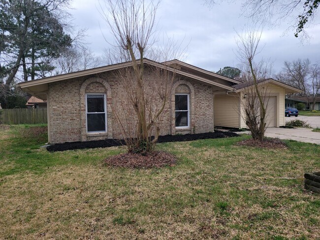 Foto del edificio - TIMBERLAKE 4 Bedroom House on a Cul-De-Sac