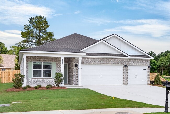 Photo - 305 Nicklaus Ct (Auburn, AL) House