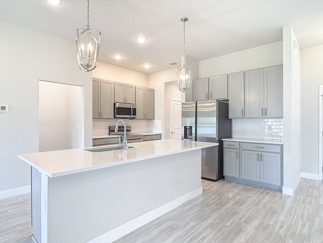 Foto del edificio - 60 Ballenger Ln