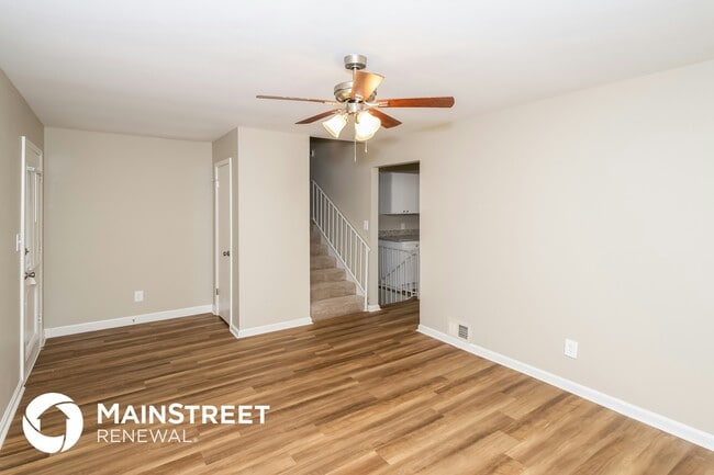 Building Photo - 1653 6th St NW