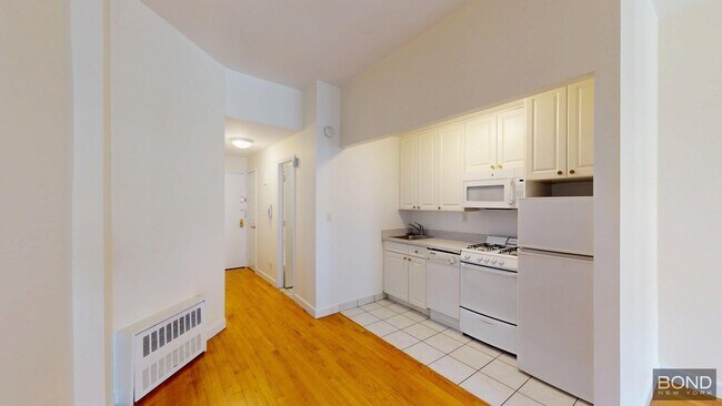 Foto del edificio - 306 E 91st St