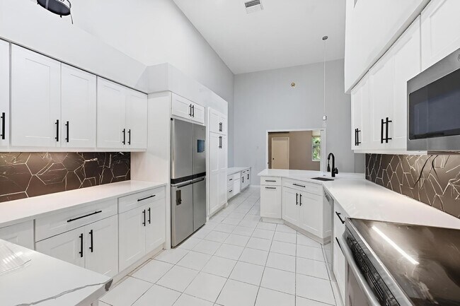 Foto del edificio - 2495 NW 66th Dr