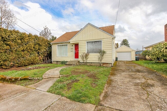 Building Photo - 3636 SE 77th Ave