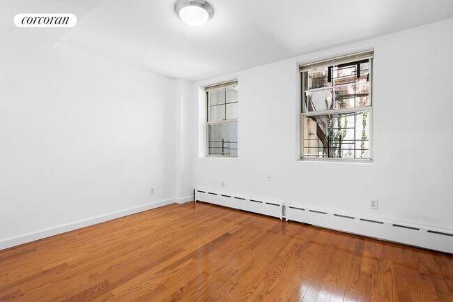 Foto del edificio - 145 W 21st St