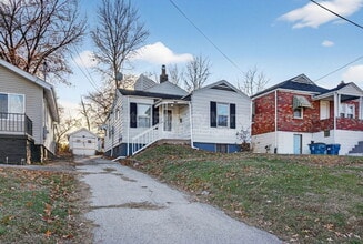 Building Photo - 7160 Beulah Ave