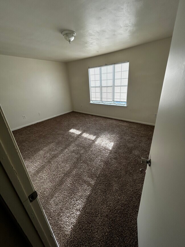 Foto del edificio - 424 Peregrine St