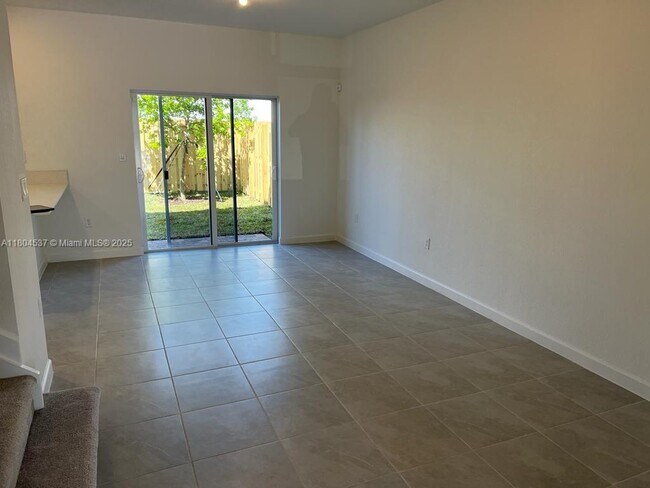 Foto del edificio - 12226 NW 23rd Path