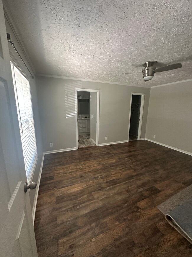 Building Photo - 75 McFayden Dr